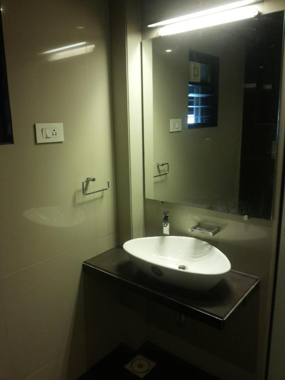Royal Inn Ankleshwar Ruang foto