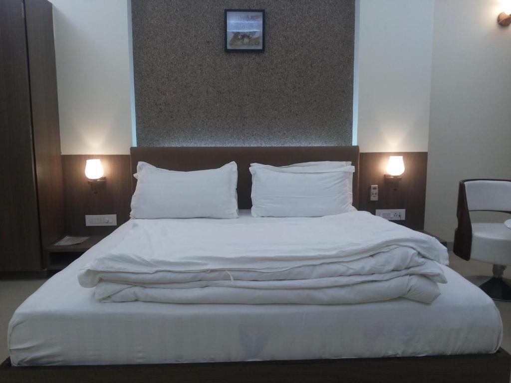 Royal Inn Ankleshwar Ruang foto