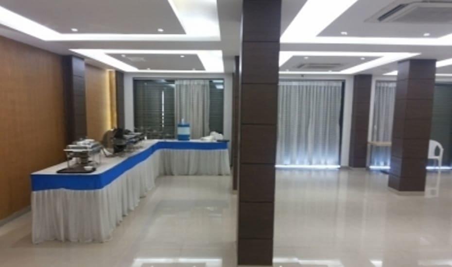 Royal Inn Ankleshwar Bagian luar foto